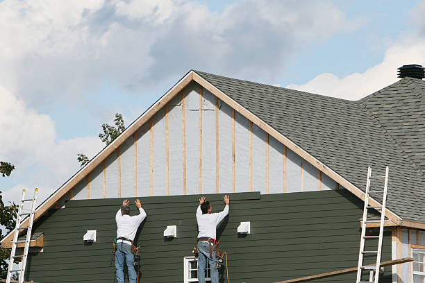 Professional Siding Contractor technician working in Saegertown, PA
